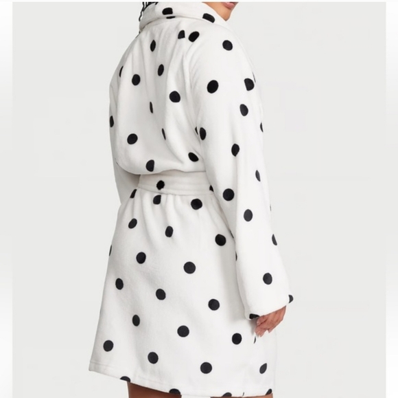 PINK Victoria's Secret | Robe - Picture 2 of 2